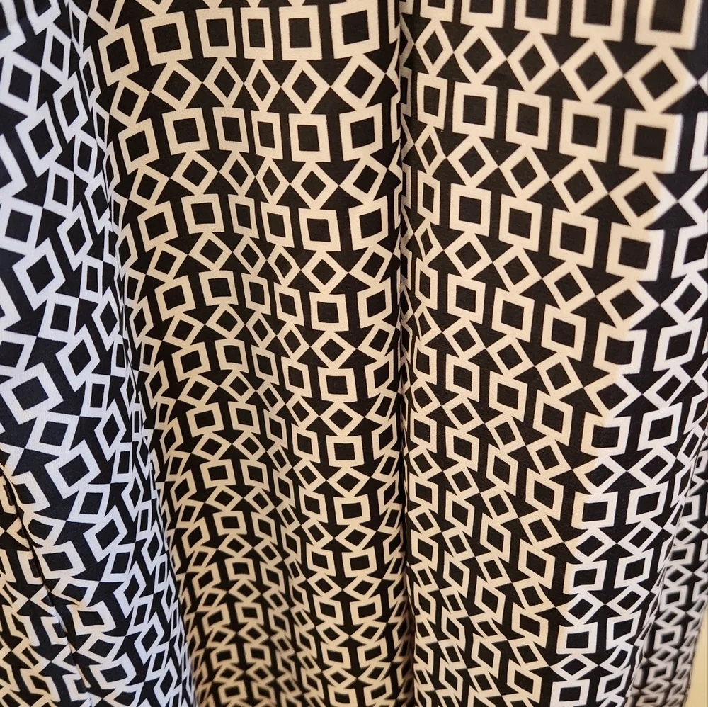 HYFVE Elastic Wide Leg Ribbed High Waist Pull On Pants JUNIORS Size L GEOMETRIC. - Picture 5 of 15